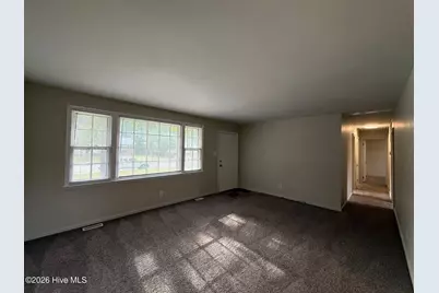 1039 Decatur Road, Jacksonville, NC 28540 - Photo 6
