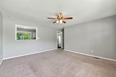 107 Poplar Road, Havelock, NC 28532 - Photo 4