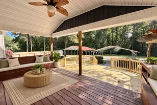 536 Madison Ave, Princeton, NC 27569 - Photo 8