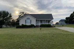 103 Stewart's Farm Rd, La Grange, NC 28551 - Photo 2