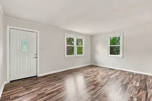 519 New River Dr, Jacksonville, NC 28540 - Photo 2