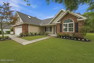 9156 Oak Ridge Plantation Dr SW, Calabash, NC 28467 - Photo 2