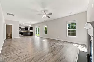 704 Drew Ct, Jacksonville, NC 28546 - Photo 12