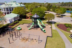 305 Kensington Pl, Newport, NC 28570 - Photo 18
