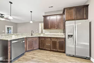 402 Kinroff Drive, Hubert, NC 28539 - Photo 16