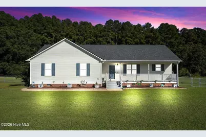 110 Hilltop Drive, Four Oaks, NC 27524 - Photo 2