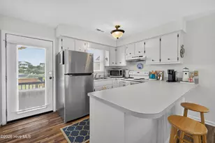 323 Brunswick Ave W, Holden Beach, NC 28462 - Photo 6