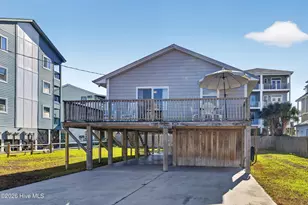 1402 Canal Dr, Carolina Beach, NC 28428 - Photo 4