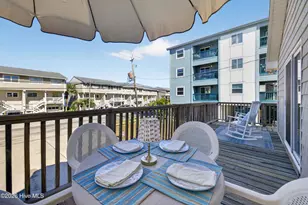 1402 Canal Dr, Carolina Beach, NC 28428 - Photo 6