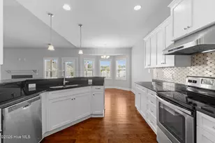 412 Moss Springs Dr, Swansboro, NC 28584 - Photo 12
