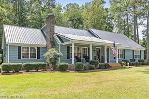 106 Sandwall Dr, Tabor City, NC 28463 - Photo 2