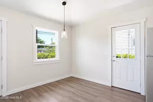 1307 S 7th St, Wilmington, NC 28401 - Photo 10