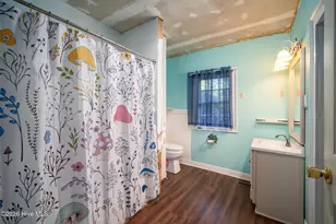 102 N Weber St, Trenton, NC 28585 - Photo 12
