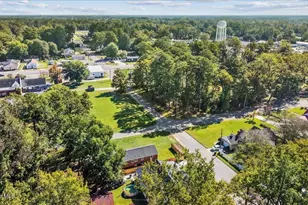 405 N College St, Wallace, NC 28466 - Photo 30