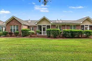 1141 Greensview Cir, Leland, NC 28451 - Photo 2