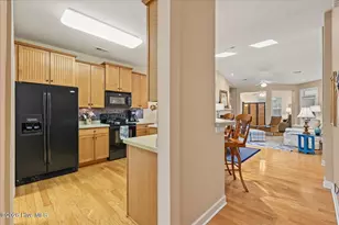 1141 Greensview Cir, Leland, NC 28451 - Photo 4