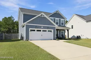564 Transom Wy, Sneads Ferry, NC 28460 - Photo 4