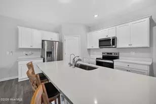 6936 Sasparilla Dr, Leland, NC 28451 - Photo 12