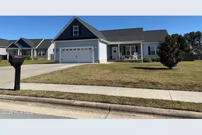 120 Pembury Way, Richlands, NC 28574 - Photo 1
