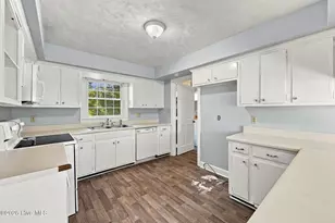 708 Hawthorne Rd, Trent Woods, NC 28562 - Photo 8