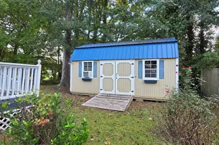 128 Leonard Dr, New Bern, NC 28560 - Photo 18