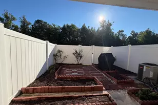 116 W Murrow Ln, Jacksonville, NC 28546 - Photo 10