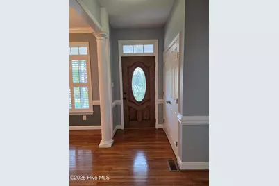 219 Drake Landing, New Bern, NC 28560 - Photo 2