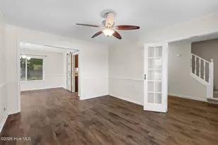108 Erskine Ct, Jacksonville, NC 28540 - Photo 2