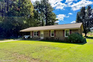 1718 Freedom Dr, Kinston, NC 28501 - Photo 2