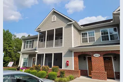 1913 Covengton Way #203, Greenville, NC 27858 - Photo 2