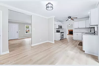 104 King Richard Court, Jacksonville, NC 28546 - Photo 10