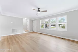 104 King Richard Ct, Jacksonville, NC 28546 - Photo 4