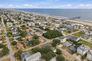 202 S 4th Ave, Kure Beach, NC 28449 - Photo 8