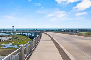 3029 Outer Banks Dr, Surf City, NC 28455 - Photo 4