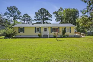 2912 Newport Cir, Newport, NC 28570 - Photo 1