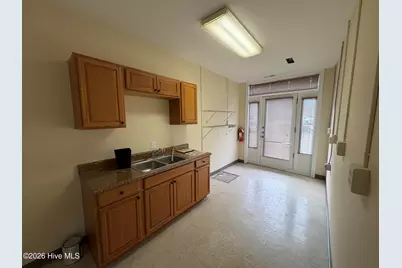 200 S Poindexter Street, Elizabeth City, NC 27909 - Photo 14