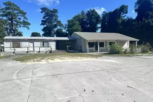 684 Nine Foot Rd, Newport, NC 28570 - Photo 1