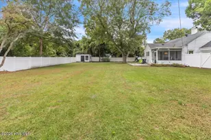 812 Fort Totten Dr, New Bern, NC 28560 - Photo 36