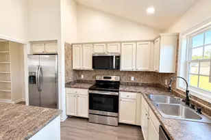 304 Caleb court, Beulaville, NC 28518 - Photo 10