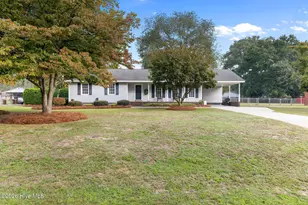 2464 English Squire Dr, Kinston, NC 28504 - Photo 1