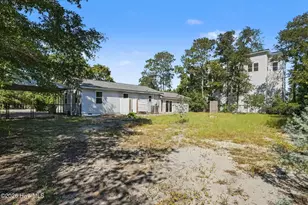 124 N Middleton Ave, Oak Island, NC 28465 - Photo 38