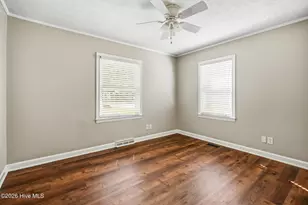 202 McLean St, Hamlet, NC 28345 - Photo 24