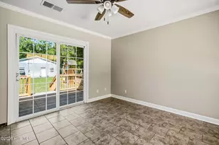 202 McLean St, Hamlet, NC 28345 - Photo 26