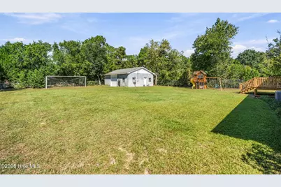 202 McLean Street, Hamlet, NC 28345 - Photo 34