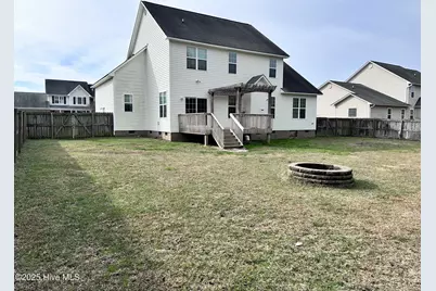 114 Hills Lorough Loop, Jacksonville, NC 28546 - Photo 32