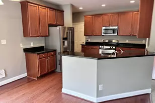 114 Hills Lorough Loop, Jacksonville, NC 28546 - Photo 6