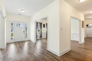 2019 Tarpon Trl, New Bern, NC 28562 - Photo 4