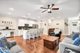 115 NE 3rd St, Oak Island, NC 28465 - Photo 12