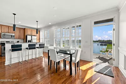 421 W Main Street #201, Washington, NC 27889 - Photo 4