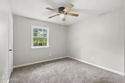 407 Southwest Drive, Jacksonville, NC 28540 - Photo 22